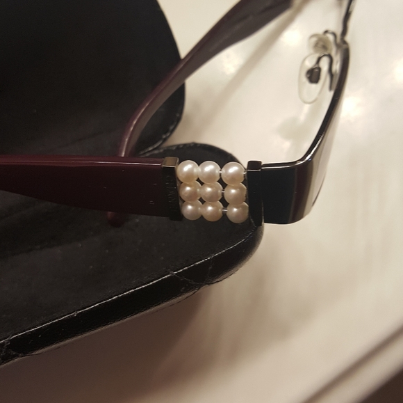 Chanel Pearl Reading Eyeglasses - Picture 2 of 4